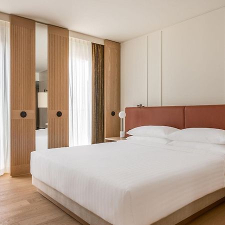 Munich Marriott Hotel City West Exterior photo